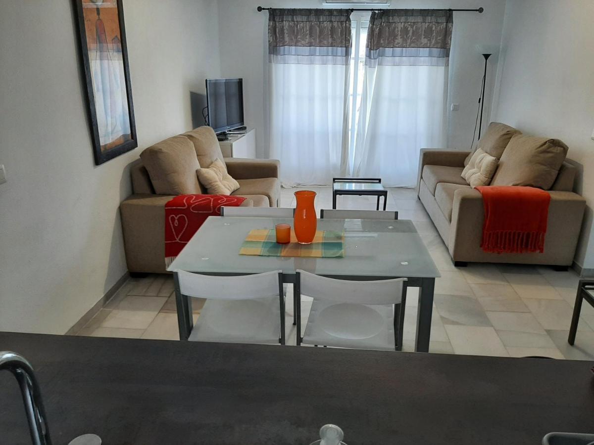 Puerto De La Duquesa Beach Apartment Castillo de Sabinillas Eksteriør billede