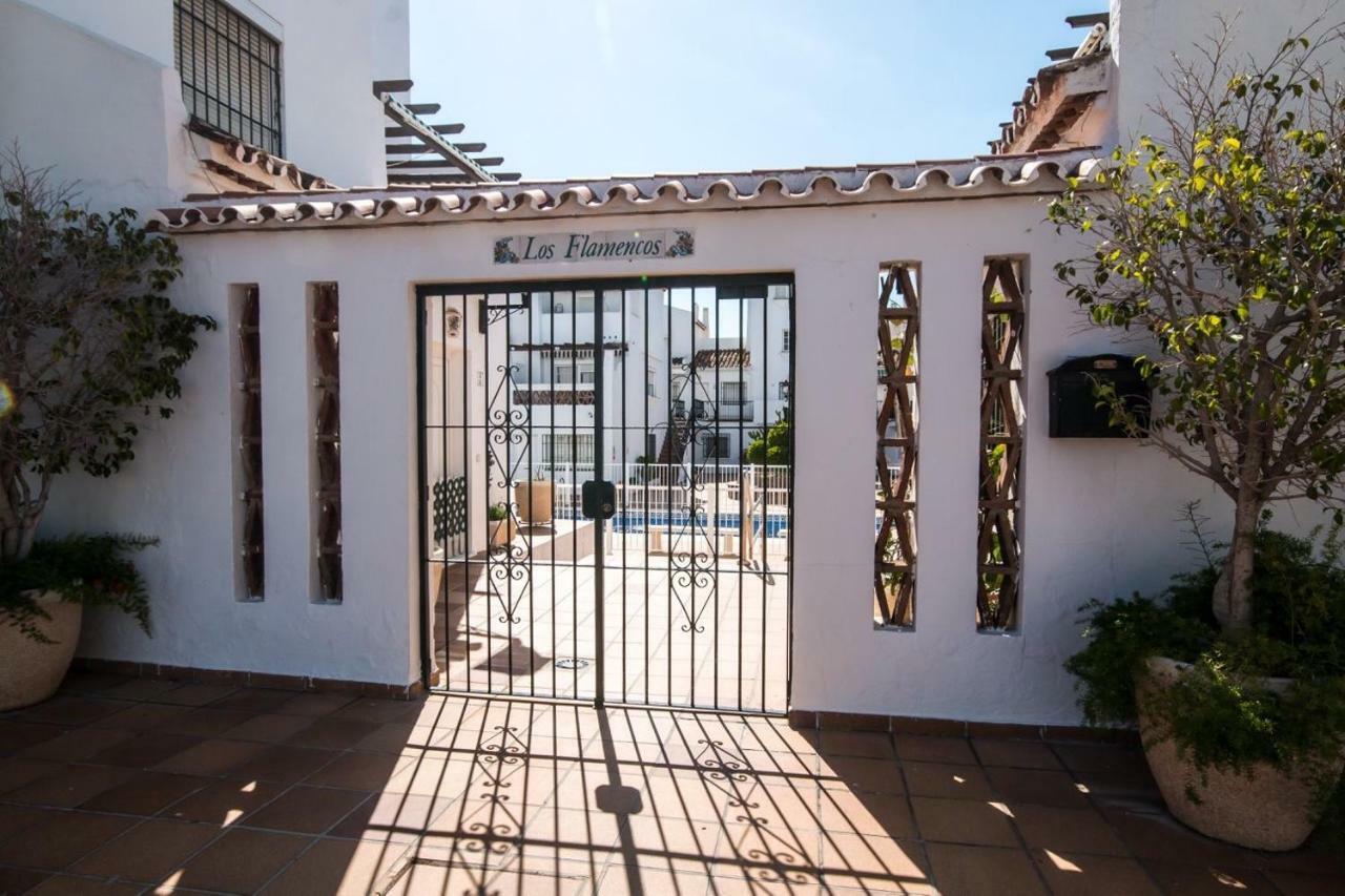 Puerto De La Duquesa Beach Apartment Castillo de Sabinillas Eksteriør billede